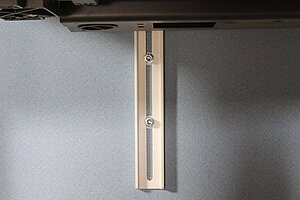 Paneel / König & Neurath 'FLYBY' / 180 cm / Stoff hellblau / inkl. Klemmhalter weiß