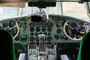 Iljuschin Il-18