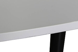 Konferenztisch / VS Büromöbel / weiß / 210 x 100 cm / Tellerfüße schwarz