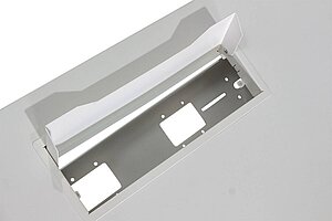 Schreibtisch / Narbutas 'T-Easy' / 120 x 80 cm / weiß / eckige Kabelklappe oben links