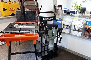 Hitachi, H90SG mit Transportwagen