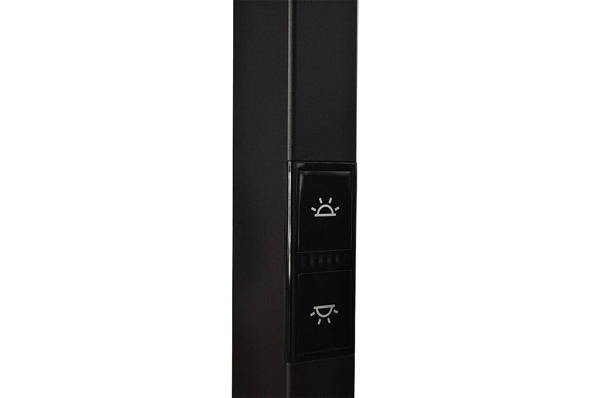 Stehleuchte / Waldmann 'LAVIGO' / LED / schwarz