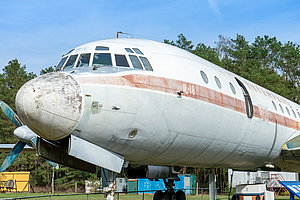 Iljuschin Il-18