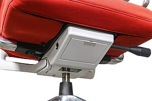 Konferenzstuhl / vitra 'ID Trim' / orangerot