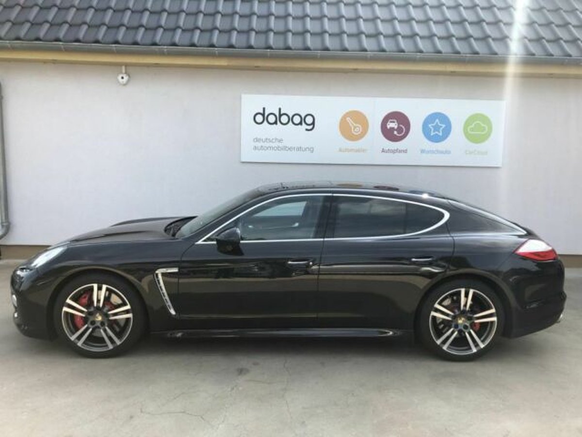 Porsche Panamera Turbo PDK