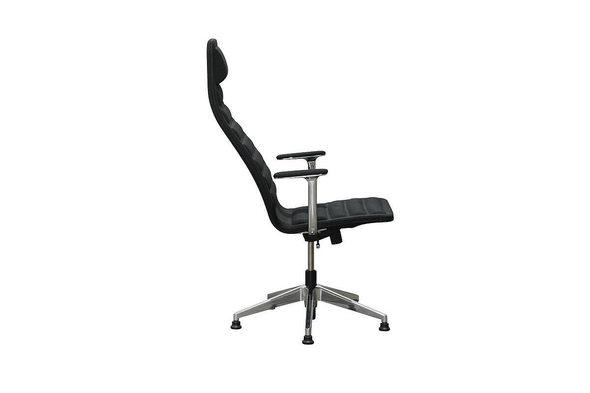 Neuwertig / NP 3504 EUR / Loungestuhl / cappellini 'Lotus Attesa' / schwarz