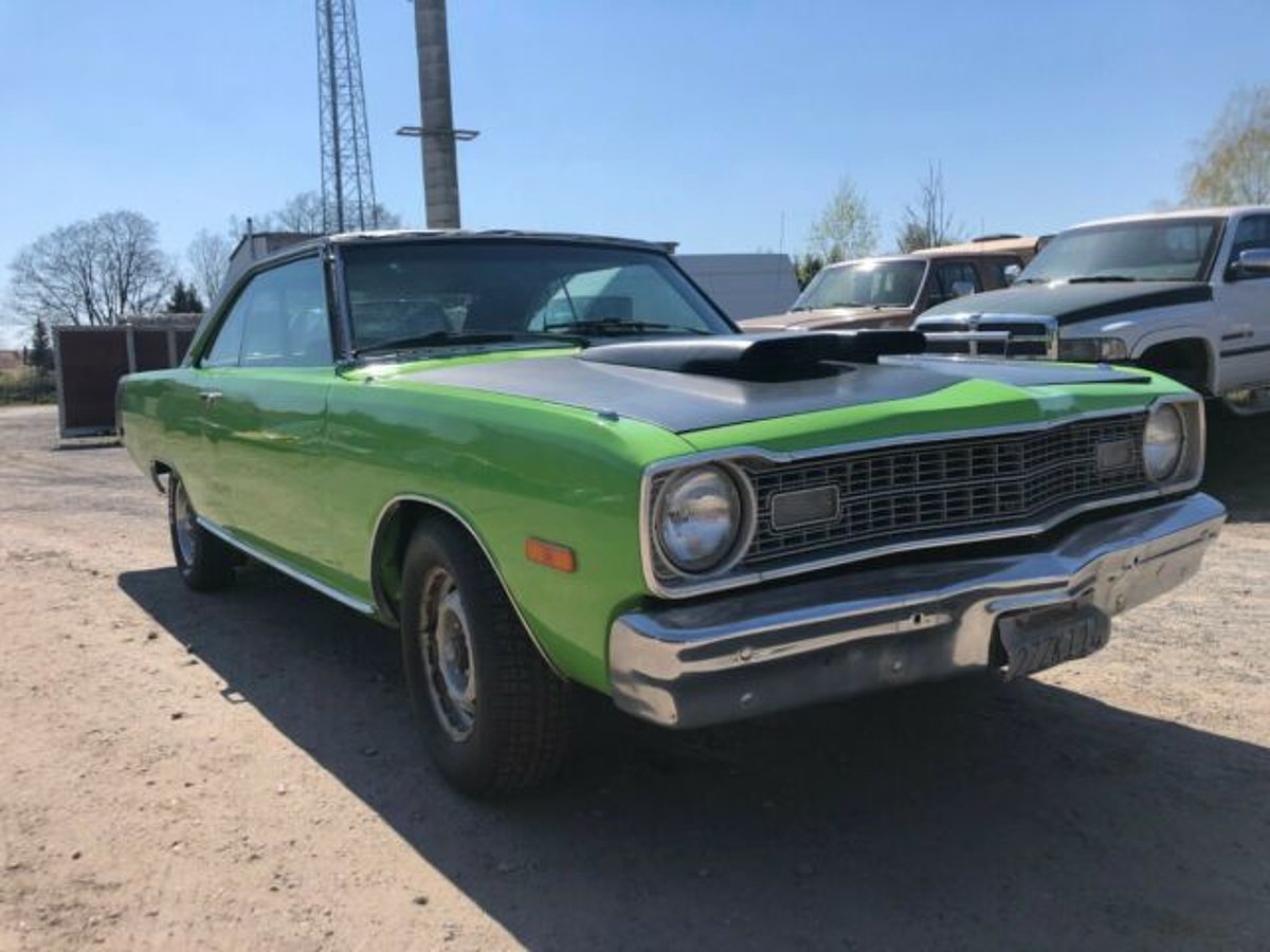 Dodge Dart Swinger 318cui V8
