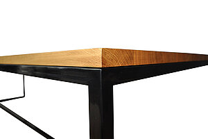 3-tlg. Set / 2 x Sitzbank mit Tisch / eiche hell Massiv / Gestell schwarzgrau