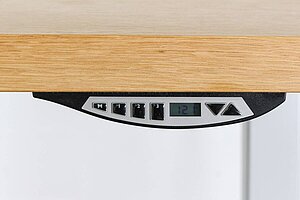 Chef-Arbeitsplatz / RENZ 'SONO K36' / Memory Display / elektrisch höhenverstellbar / eiche matt / integrierter Stauraum silbergrau