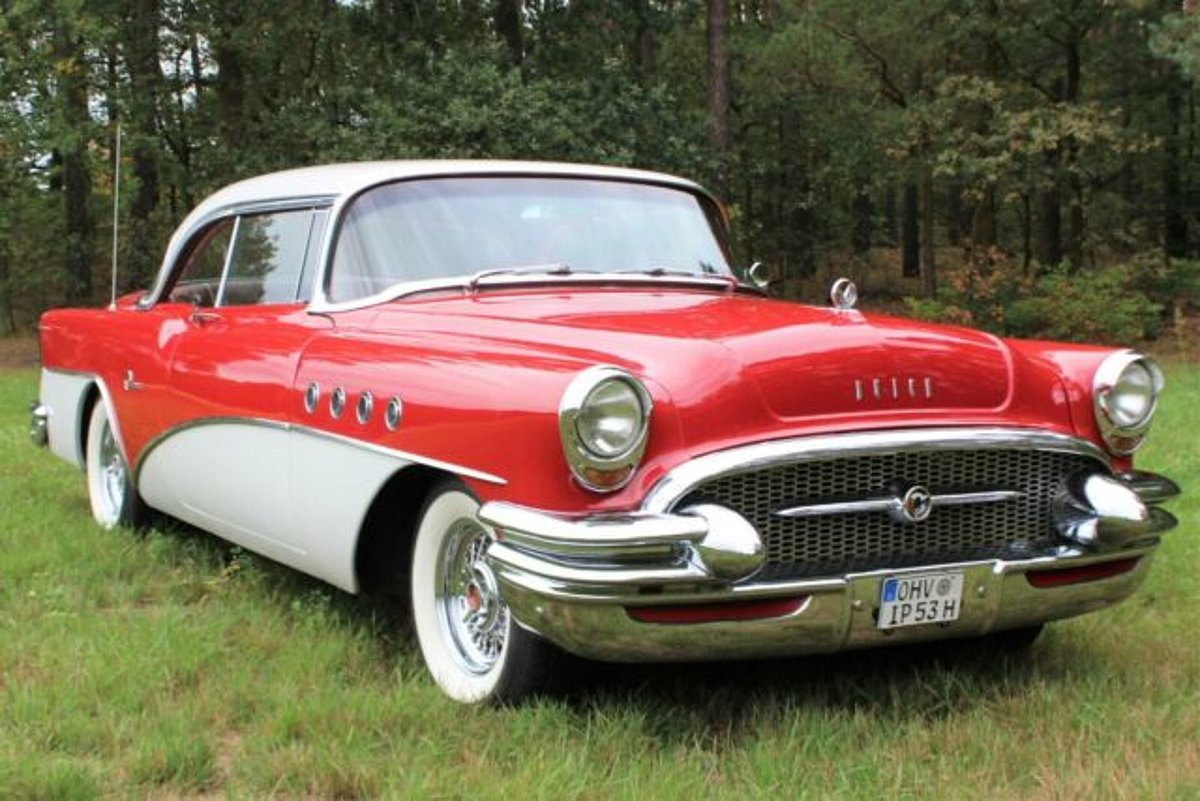 Buick Riviera Super Series 50 Hardtop Coupe V8 5,2L