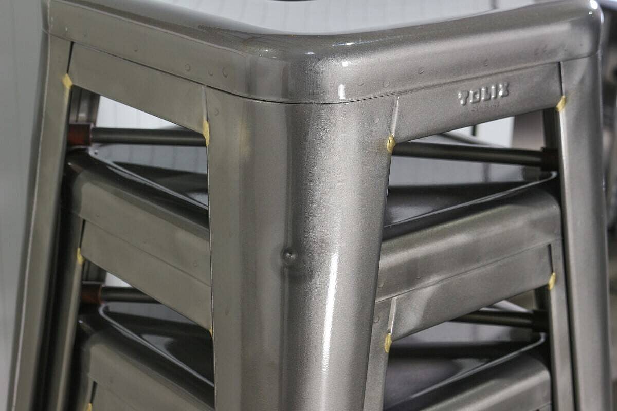 Barhocker / TOLIX / silber / stapelbar / NP 415 EUR