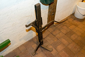 historischer Wagenheber um 1900