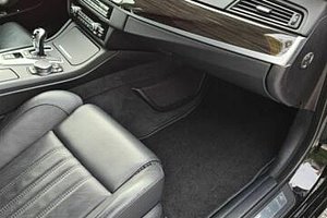 BMW M5 DKG Competition