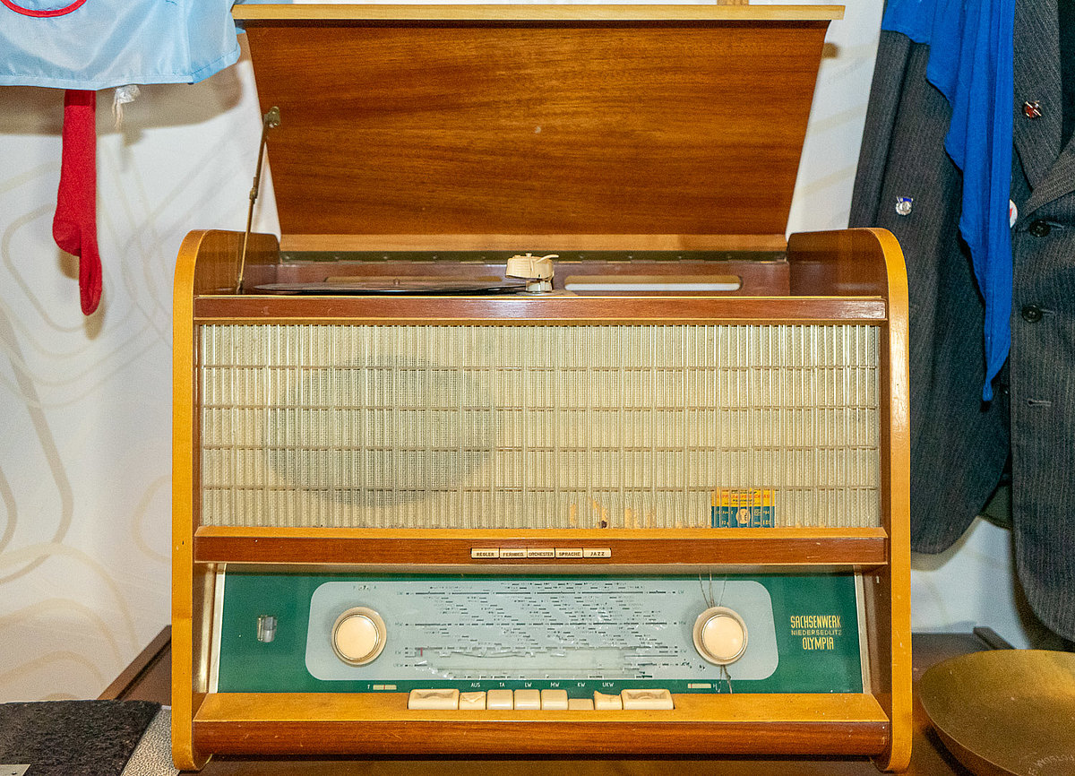 Röhrenradio Sachsenwerk Olympia 571 W/L