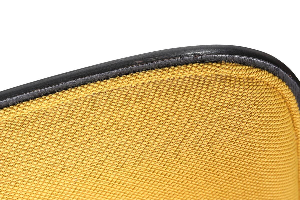 Loungesessel / HAY 'Dapper Lounge Chair' / senfgelb/schwarz